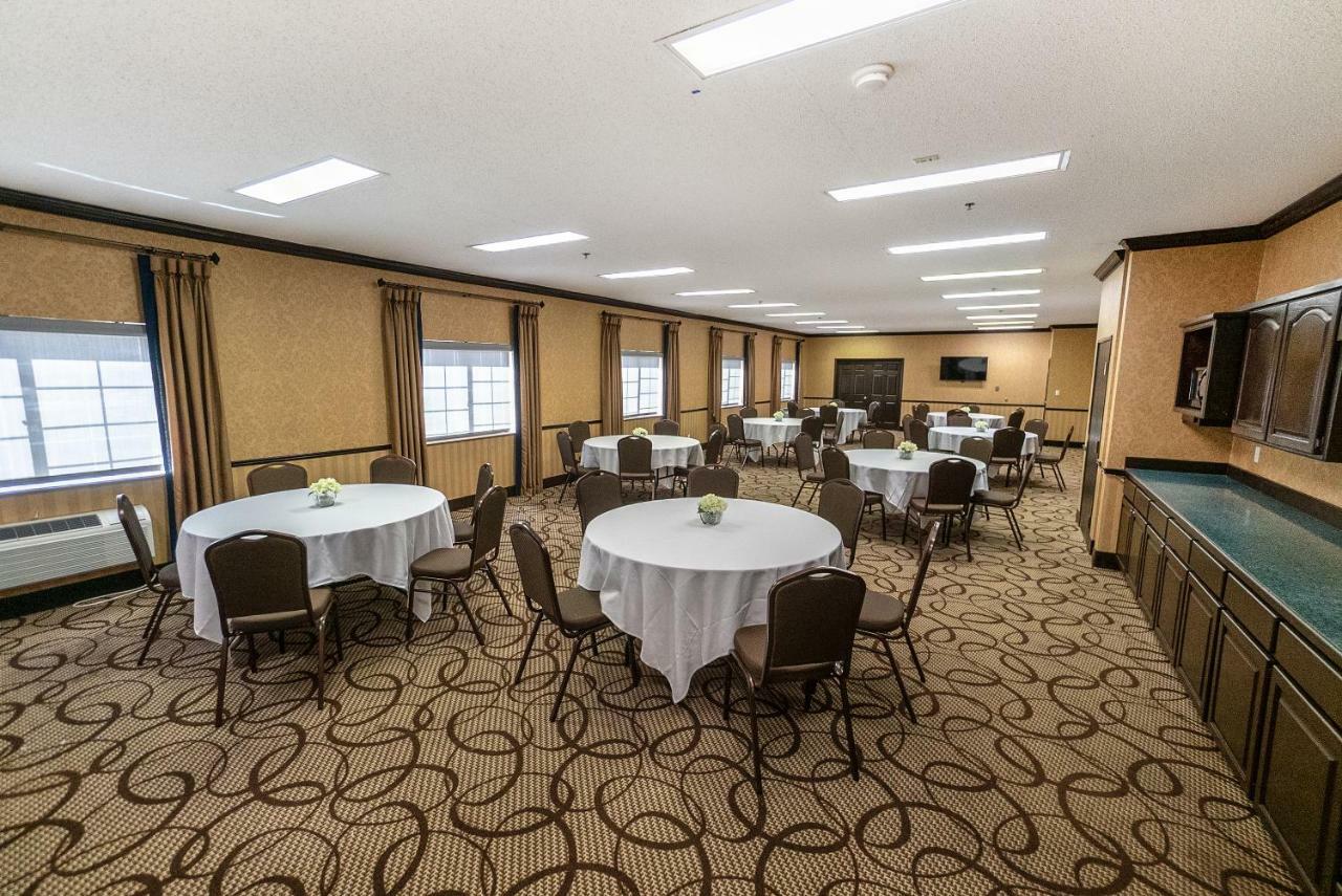 The Stone Castle Hotel & Conference Center Μπράνσον Εξωτερικό φωτογραφία